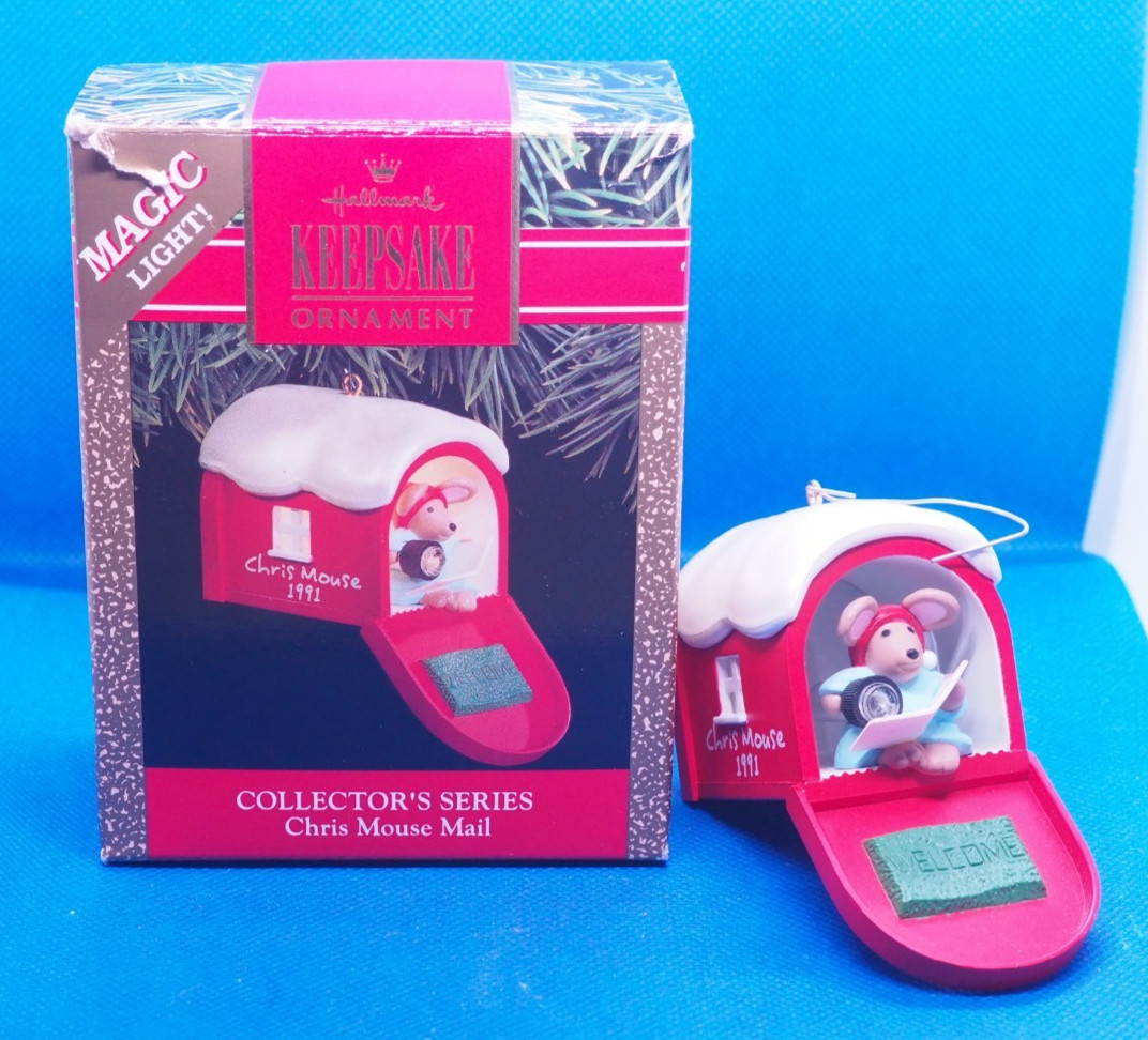 1991 Hallmark Keepsake Collector\'s Series Chris Mouse Mail Magic Light Ornament 1991 Hallmark Keepsake Collector\'s Series Chris Mouse Mail Magic Light Ornament