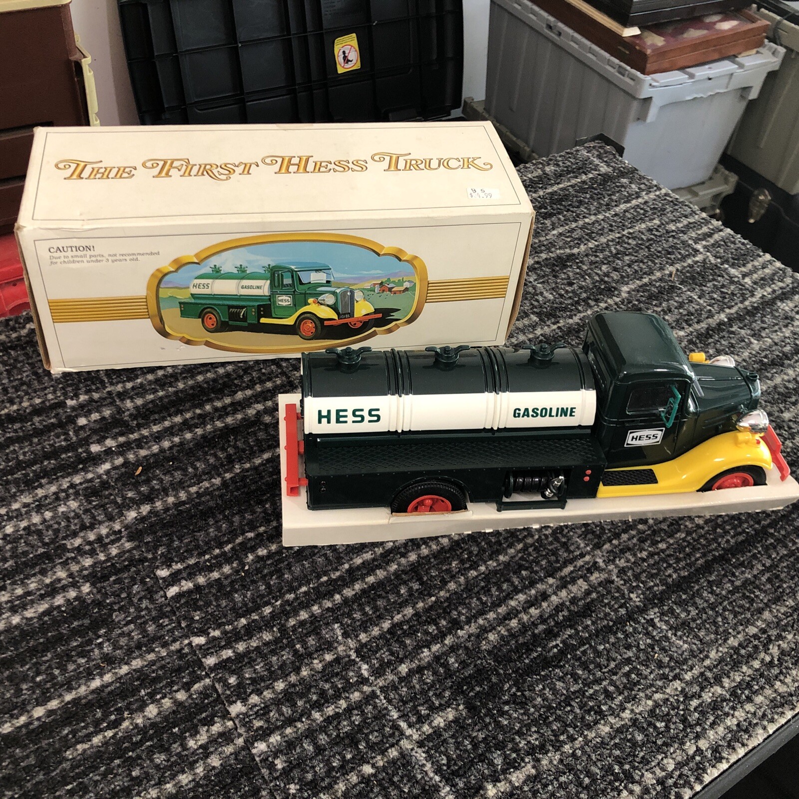 Vintage 1985 First Hess Truck Toy Bank - MIB, Mint Condition, Collectors Item Vintage 1985 First Hess Truck Toy Bank - MIB, Mint Condition, Collectors Item