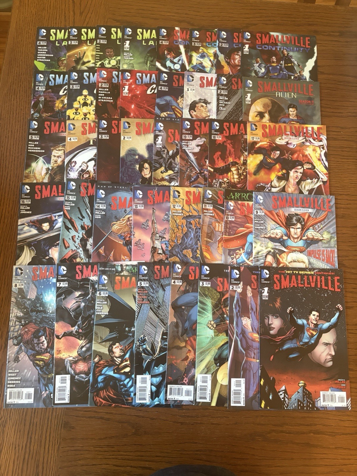 Smallville Season 11 DC Comics All 40 Issues Complete set Chaos Lantern Alien +