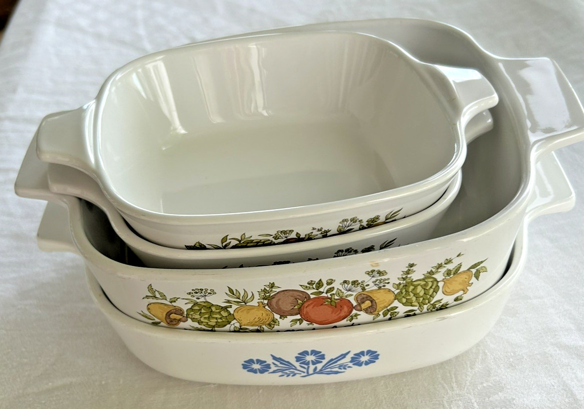Mixed Lot of 4 Vintage Corning Ware Spice Of Life /Blue Flower NO LIDS