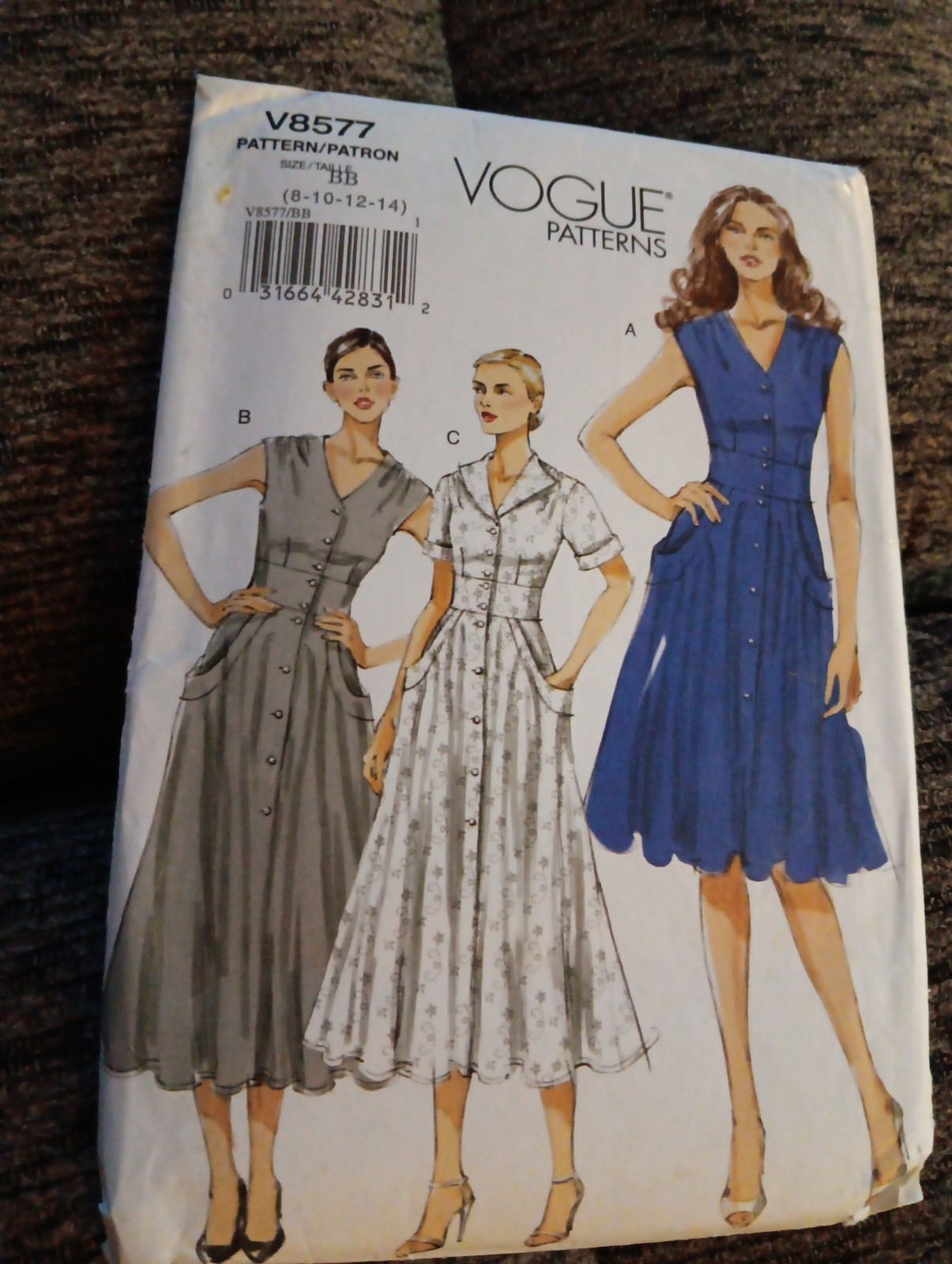 Vogue V8577 Misses' Close-fitting, Lined Flared Dress Size 8-10-12-14 NEW UC FF