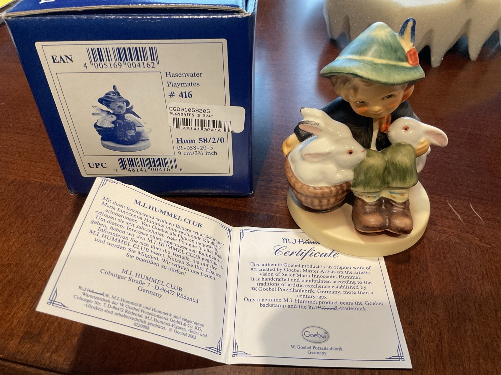 Goebel Hummel Hasenvater Playmates 58/2/0 #416 Figurine w/ Original Box & COA