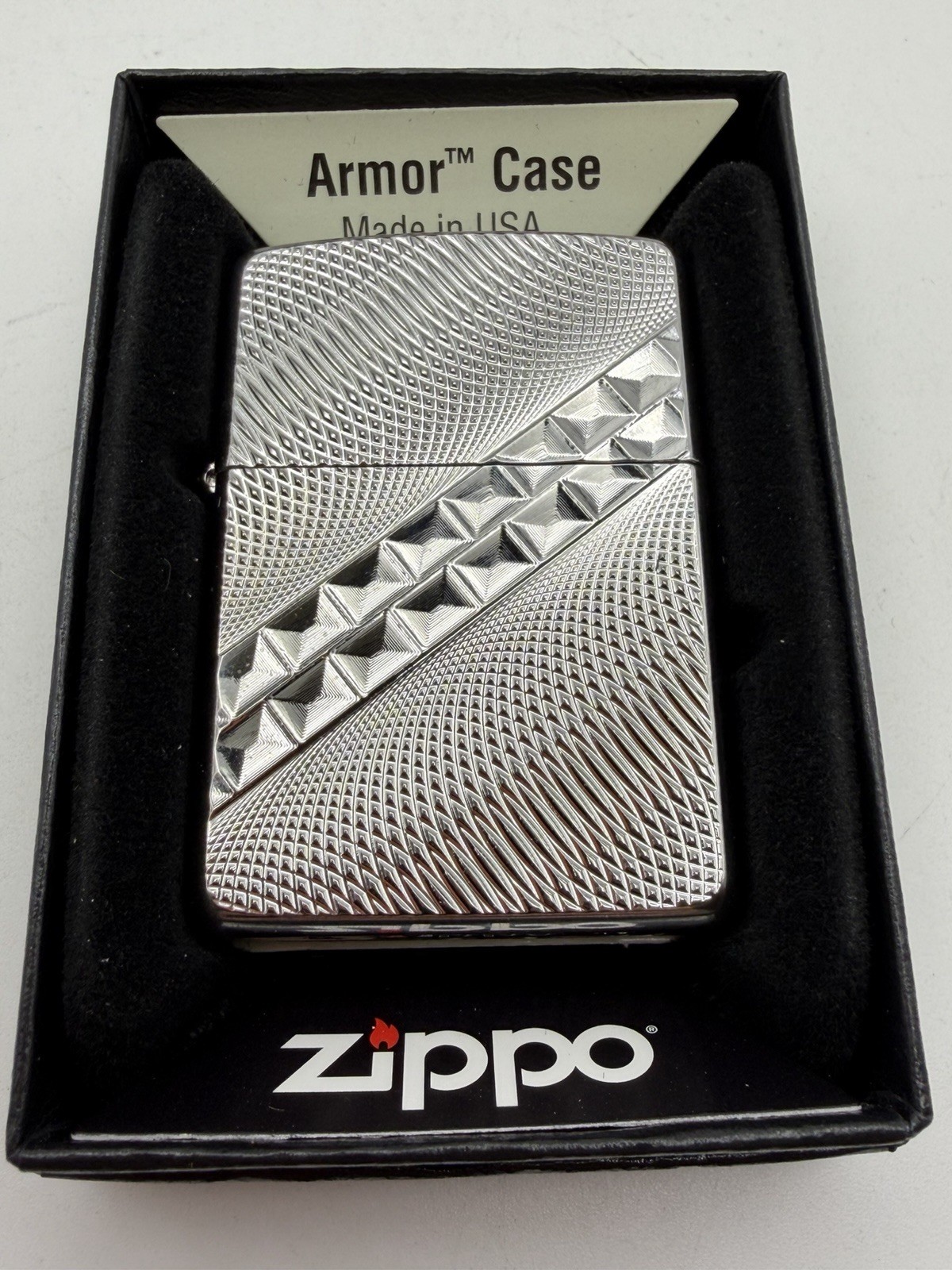 2018 Dimensional Pattern Deep Carve High Polish Chrome Zippo Lighter NEW 2018 Dimensional Pattern Deep Carve High Polish Chrome Zippo Lighter NEW