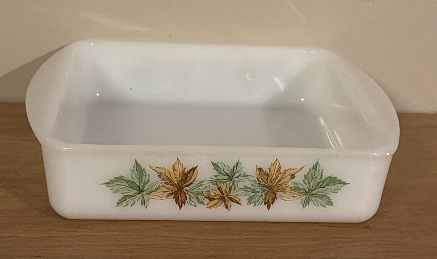 MCM Vintage Glasbake Maple Leaf 8