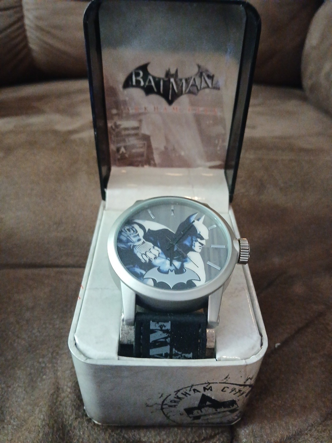 Batman Arkham City Wrist Watch with Box and Manual Batman Arkham City Wrist Watch with Box and Manual
