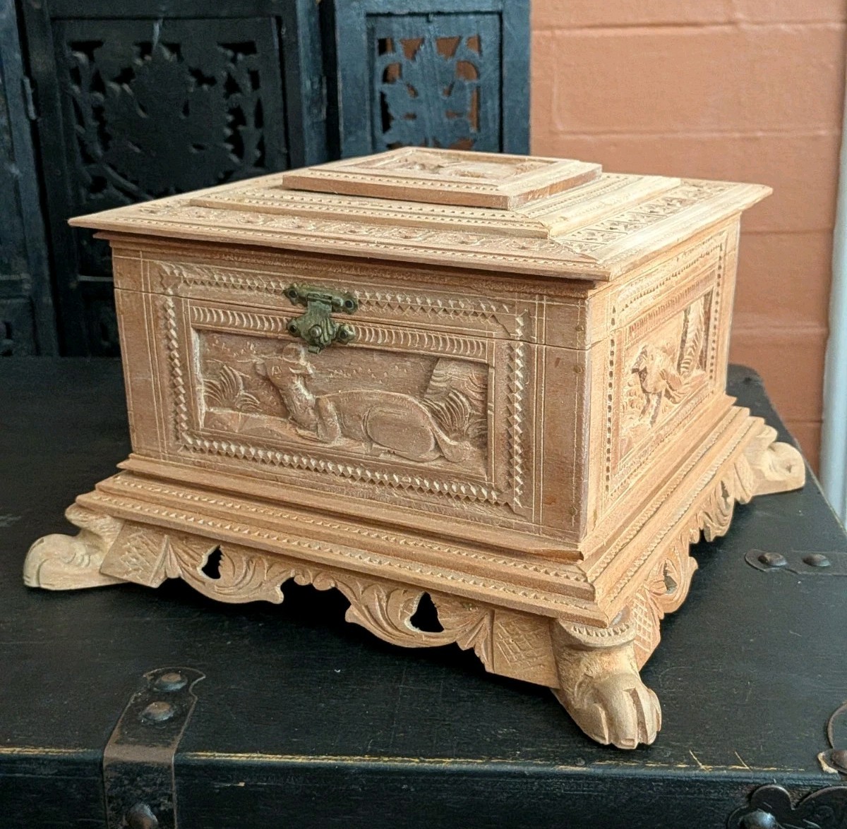 Vtg Hand Carved MYSORE SANDALWOOD BOX Chandan Sandal Santal Bombay Bird Deer Art