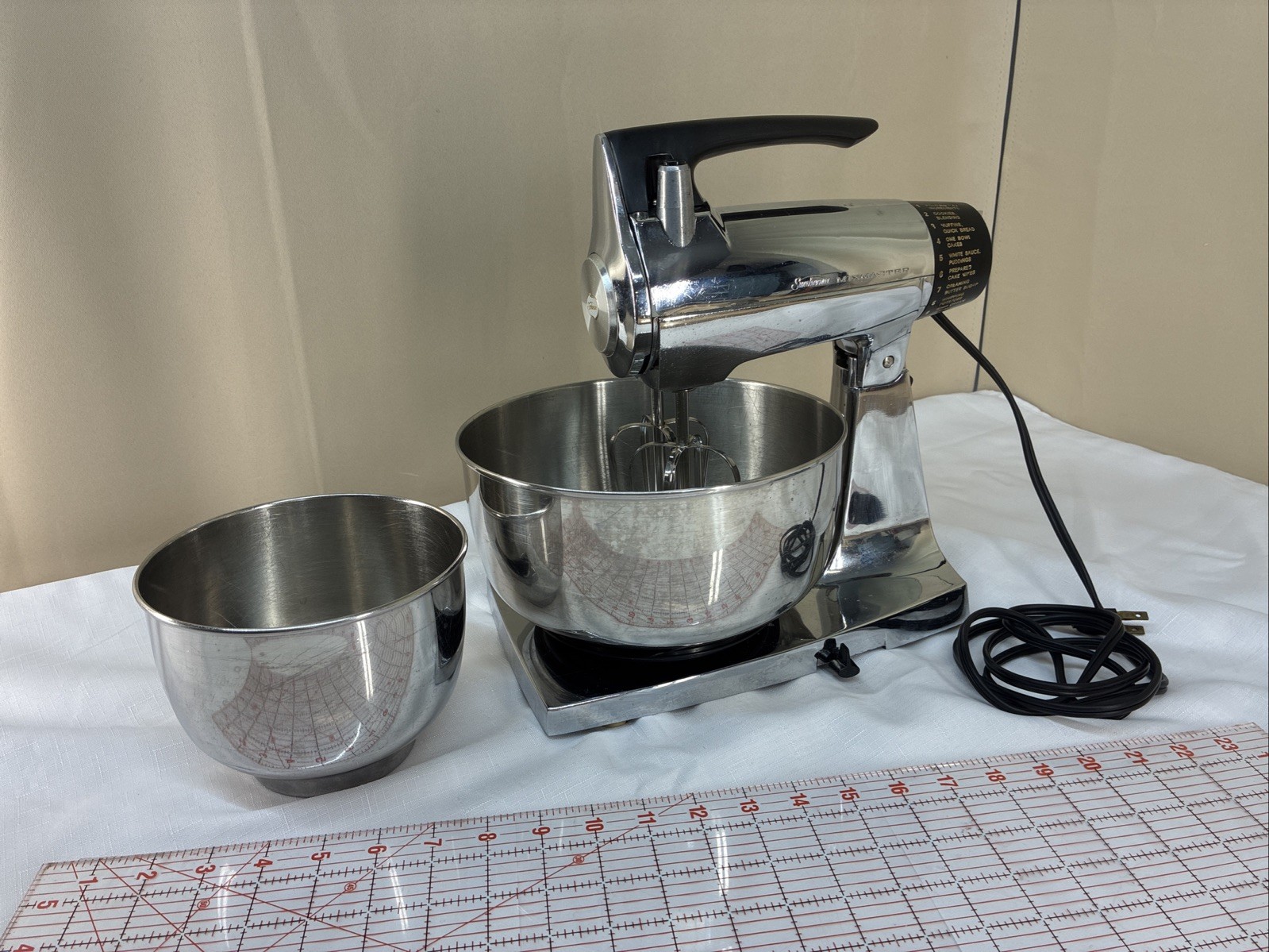 Vintage Sunbeam Mixmaster 12-Speed Detachable Stand Mixer Set, Chrome, Tested