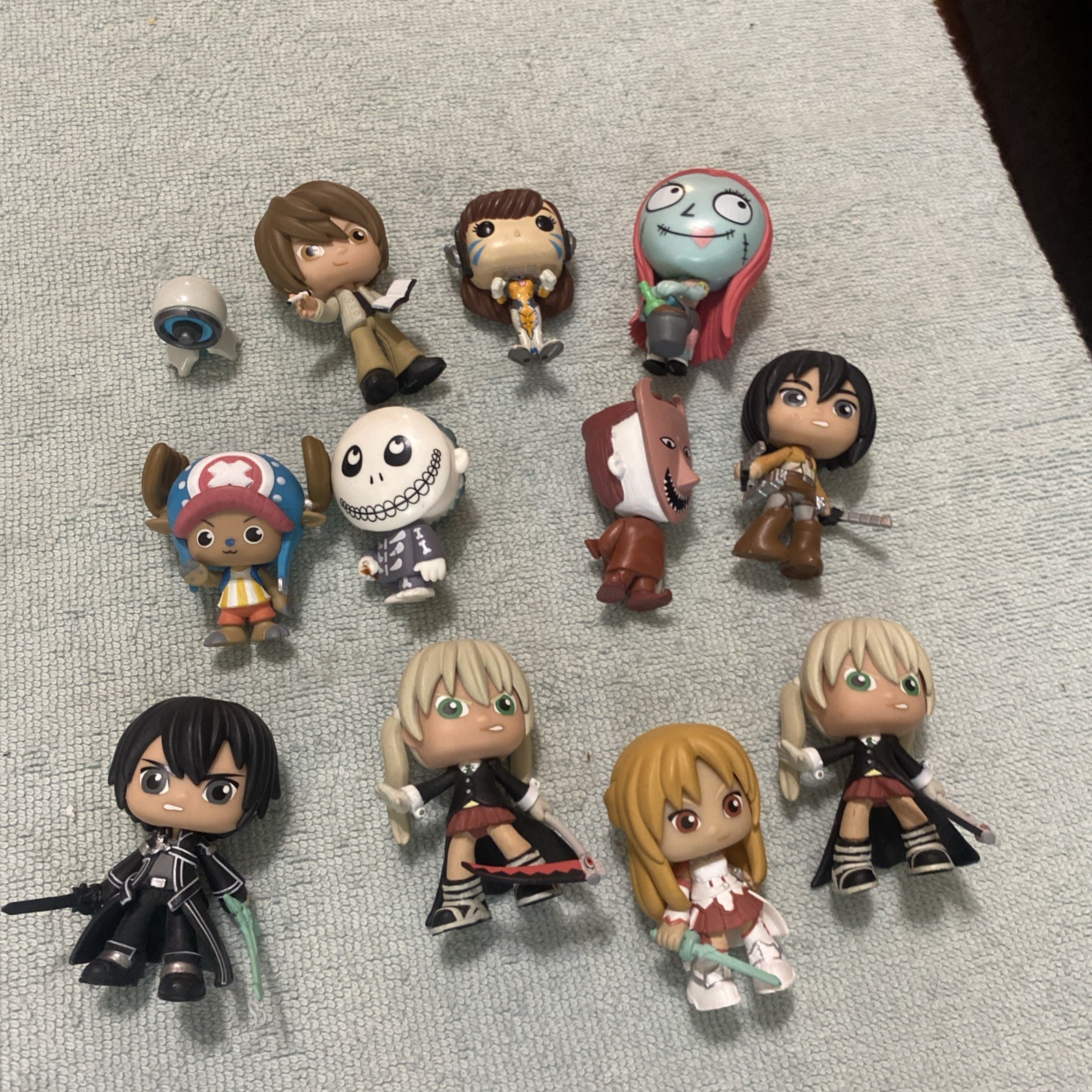RWBY Mini Figures Lot of 12 Jazwares Roosters