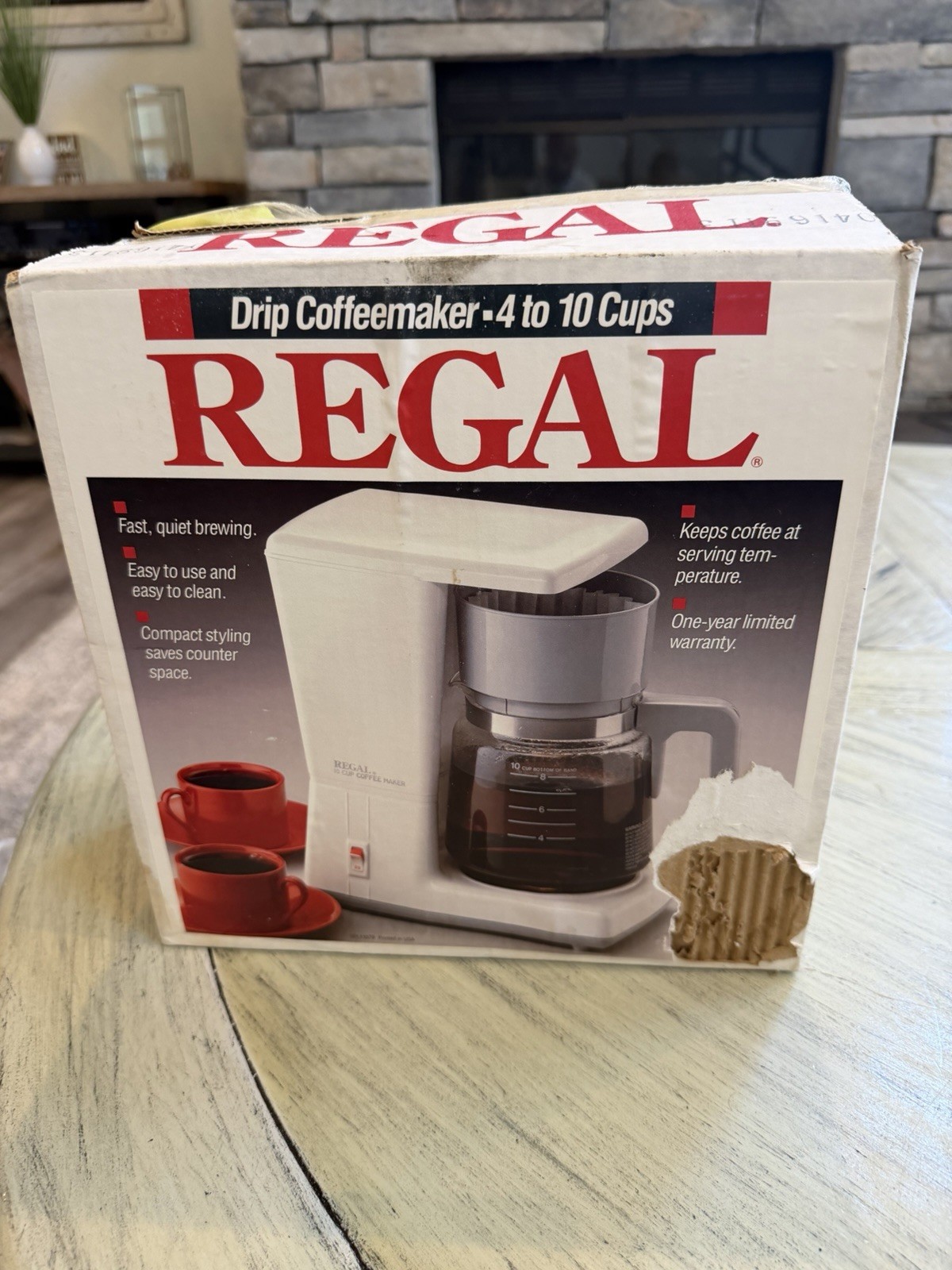 VTG Regal K7582GY 12-Cup Drip CoffeeMaker White  USA 70s/80s Retro New Open Box