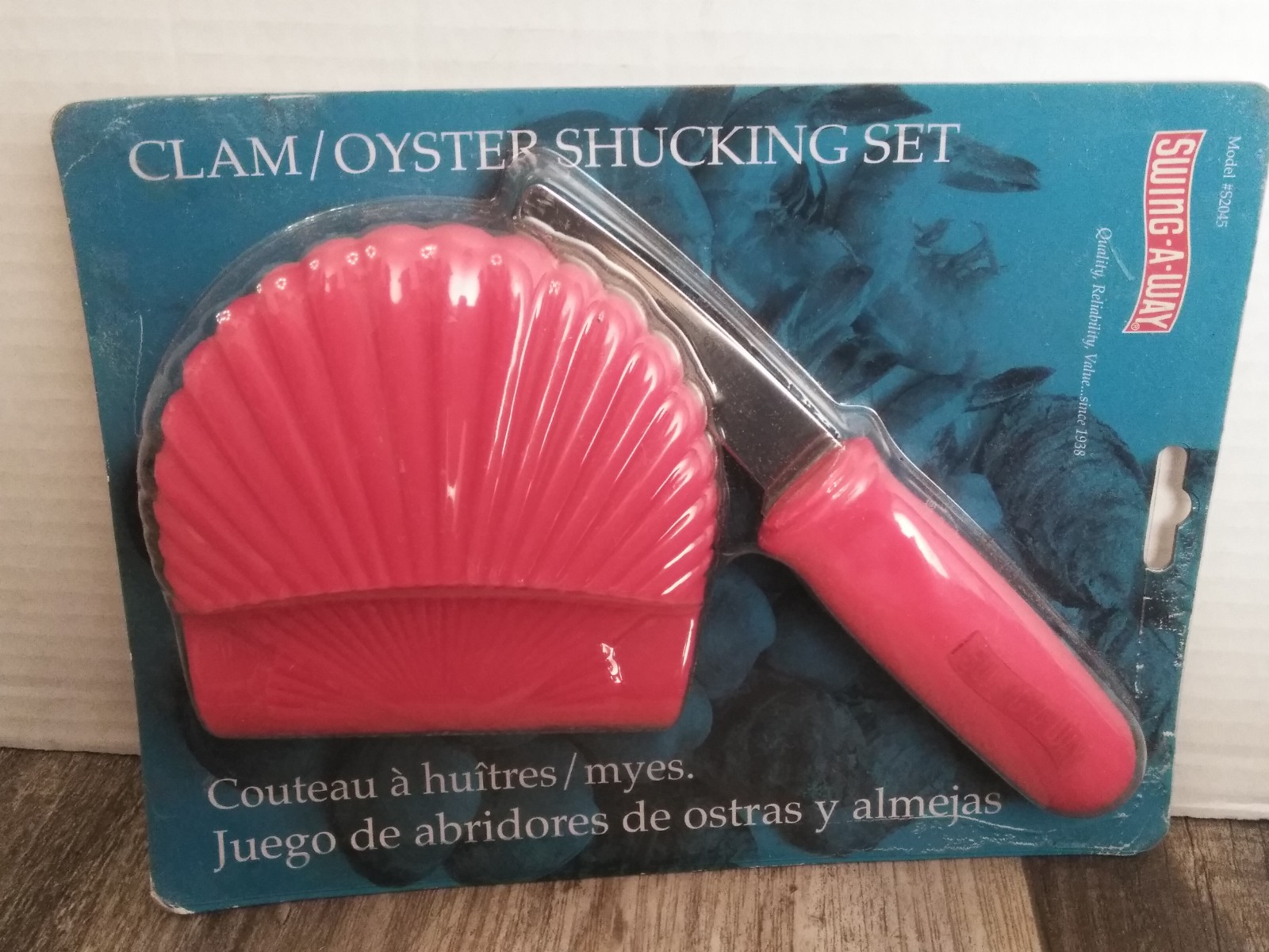 VTG.  swing a way clam oyster shucking set \