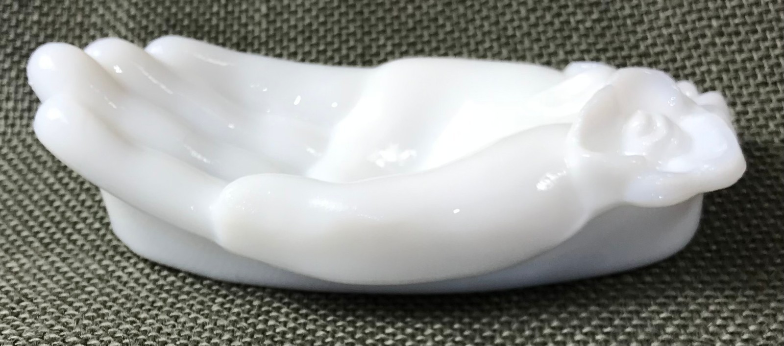 Vintage Kemple White Milk Glass Hand, Trinket Dish, Dresser Dish Vintage Kemple White Milk Glass Hand, Trinket Dish, Dresser Dish