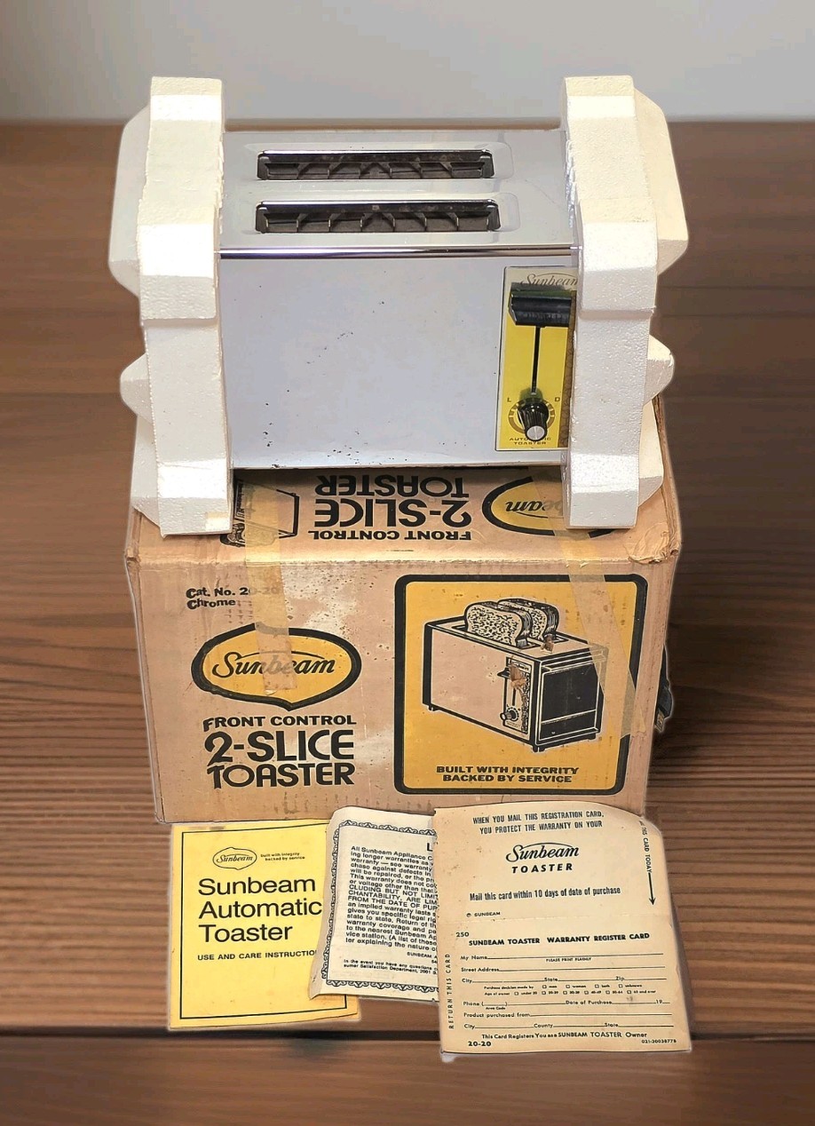 Rare Vtg 1974 20-20 Chrome Sunbeam Front Control 2 Slice Chrome Toaster NIB 