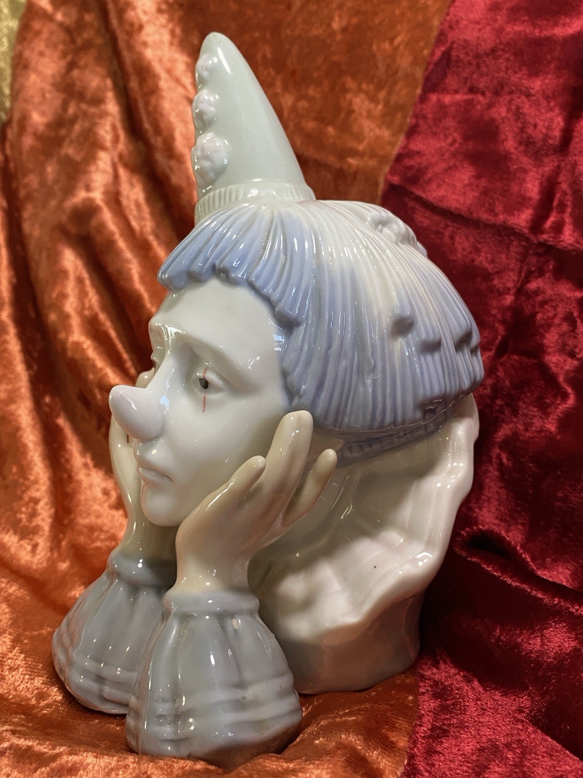 Meico Sad Pierrot Clown Head Porcelain figurine 7\ Meico Sad Pierrot Clown Head Porcelain figurine 7\