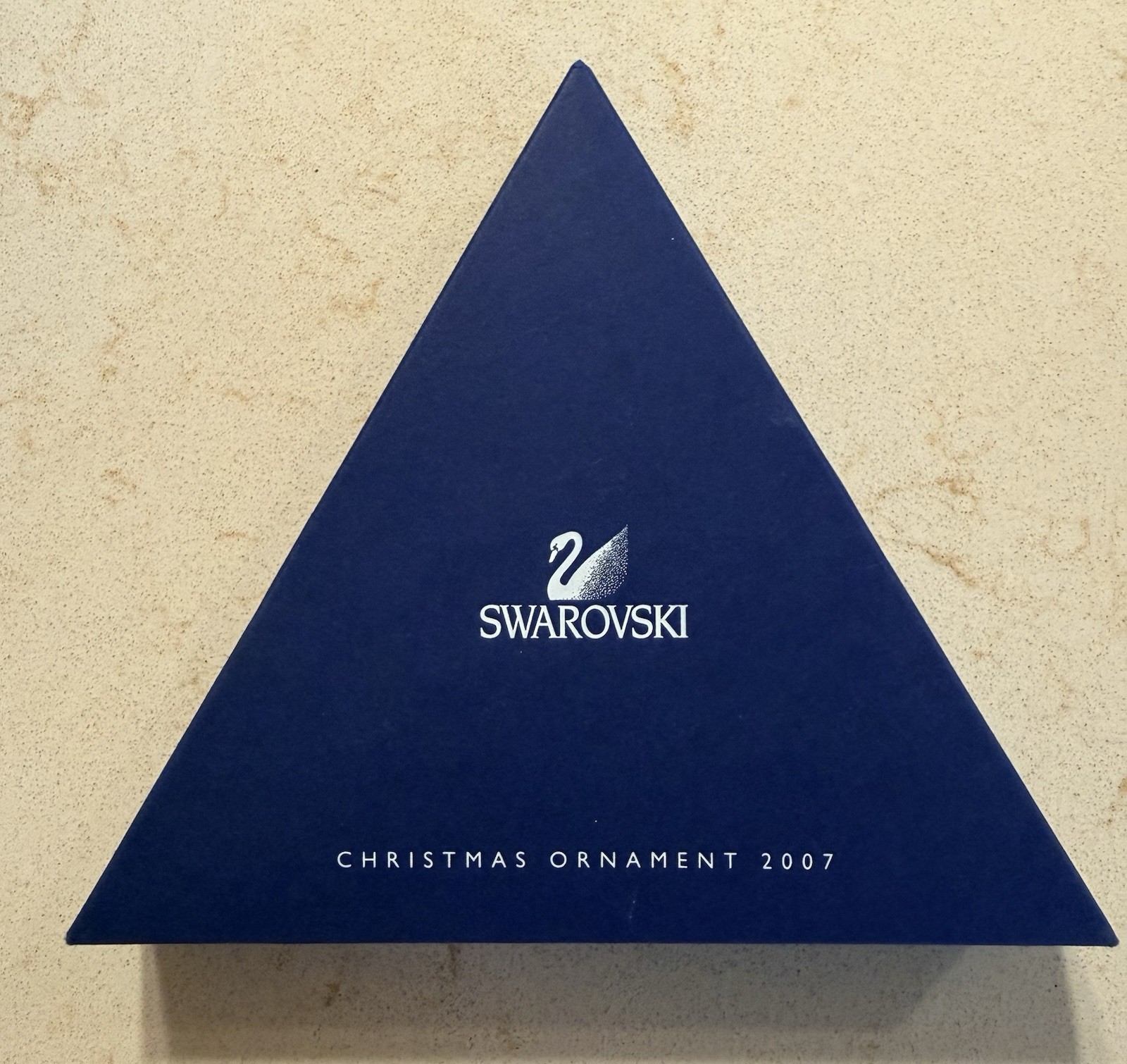 Swarovski 2007 Crystal Annual Snowflake Ornament in Box with Certificate Nice Swarovski 2007 Crystal Annual Snowflake Ornament in Box with Certificate Nice