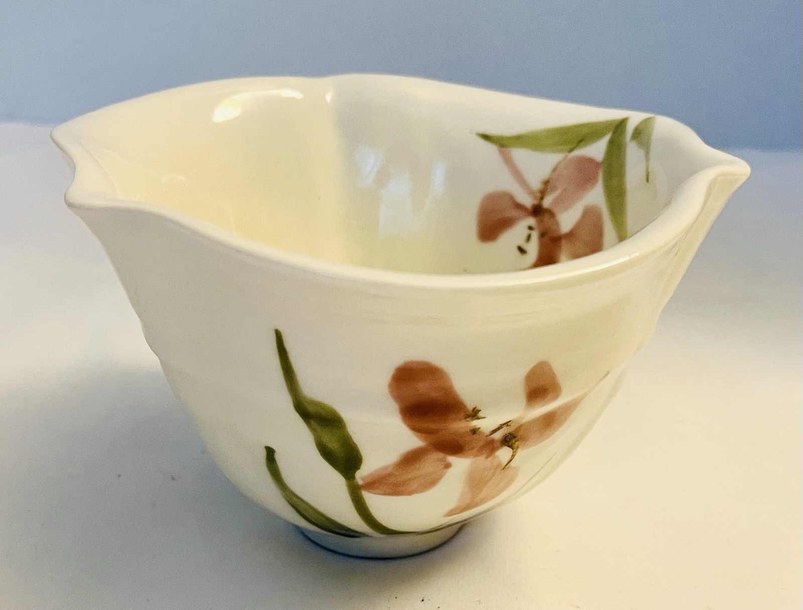 Handpainted Small Bowl White With Pink Flower Wavy Edge