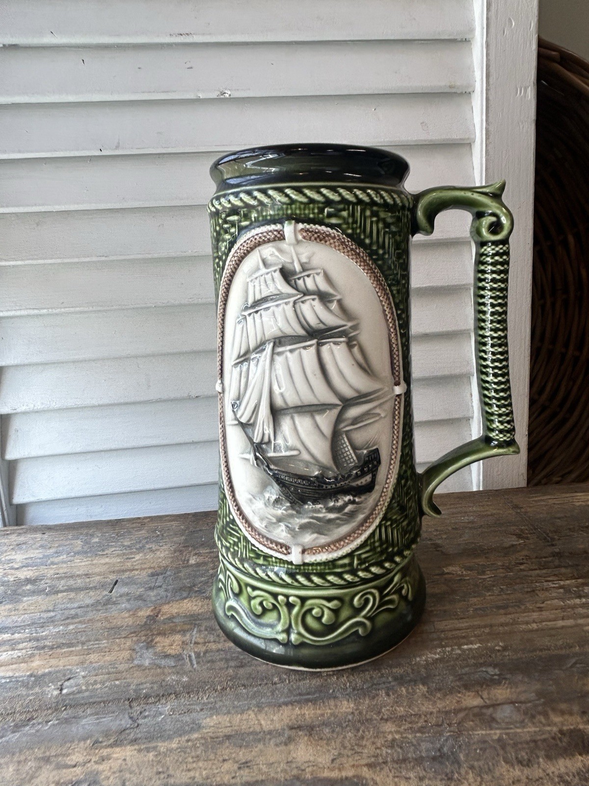 Rubens Original Made in Japan Beer Stein Music Box