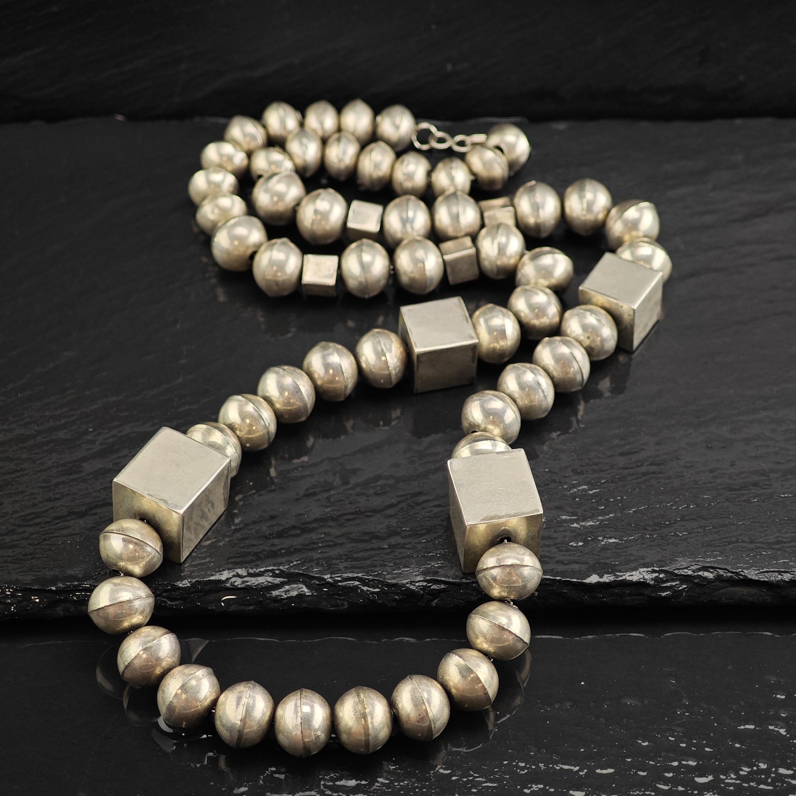 Native American Sterling Silver 13mm Beaded Necklace 26\