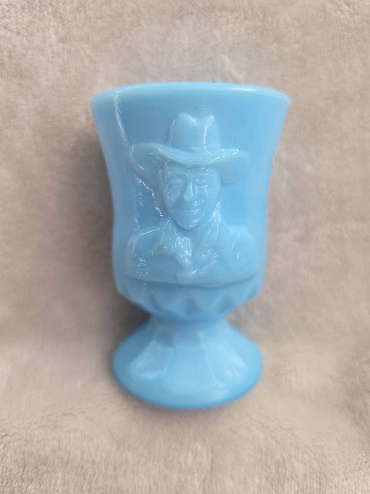 BOYD ART GLASS HOPALONG CASSIDY TOOTHPICK HOLDER Blue 40/1000 Depression Carniva BOYD ART GLASS HOPALONG CASSIDY TOOTHPICK HOLDER Blue 40/1000 Depression Carniva