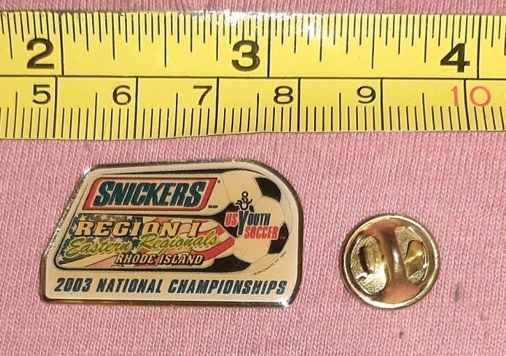 Snickers Region 1 Eastern Regionals Rhode Island 2003 National Championships Pin Snickers Region 1 Eastern Regionals Rhode Island 2003 National Championships Pin