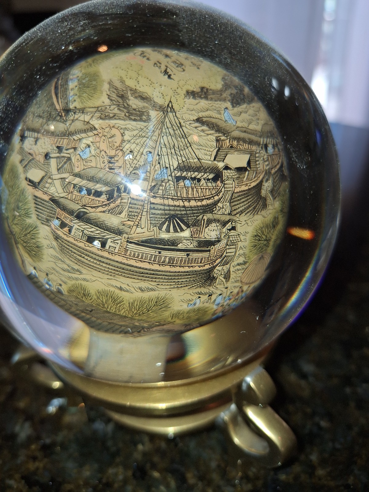 1800\'s Vintage Chinese Art Reverse Paperweight Very Detail Painted Glass Globe.