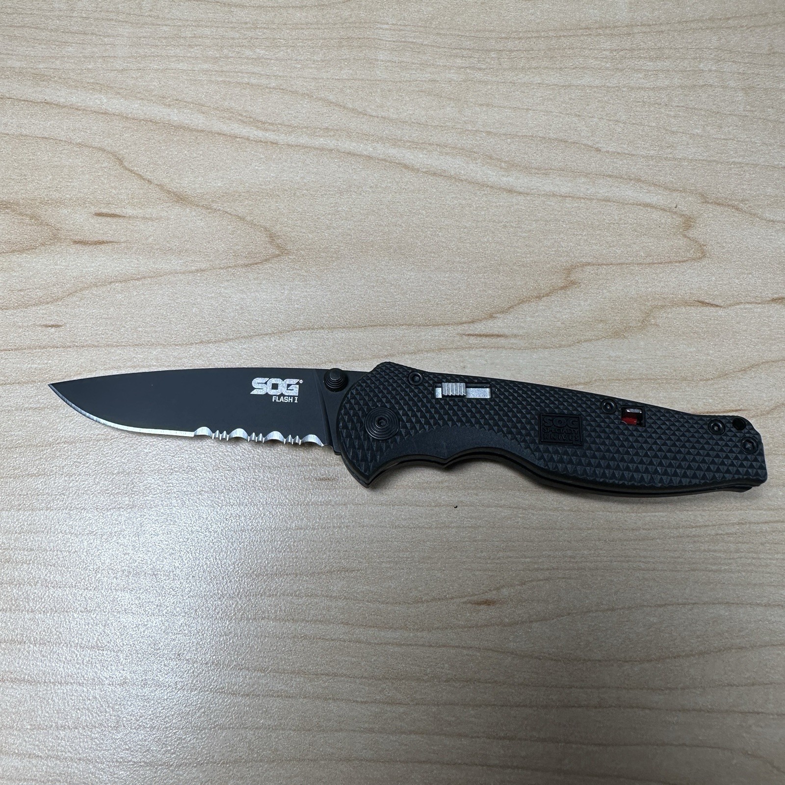 SOG Flash I Black TiNi Knife TFSA-97 Folder Blade New No Box