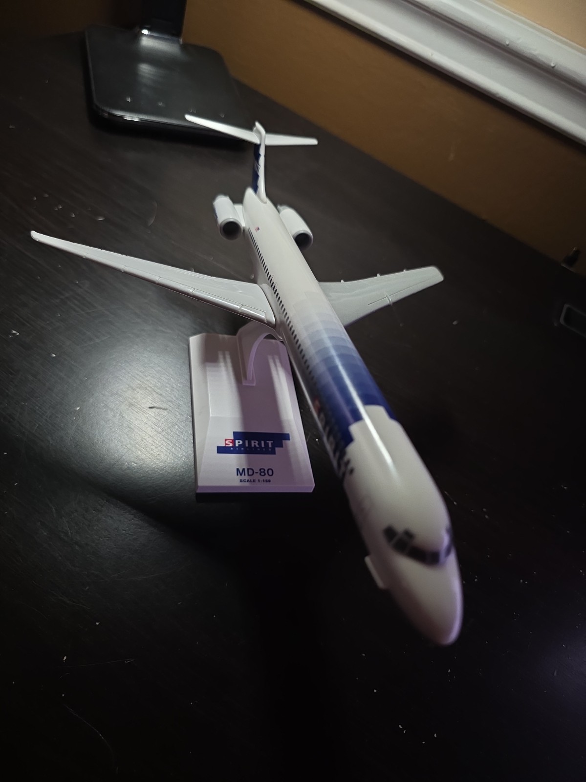 SkyMarks Spirit Airlines MD 80 1:150 Scale Plastic Model Sky Marks