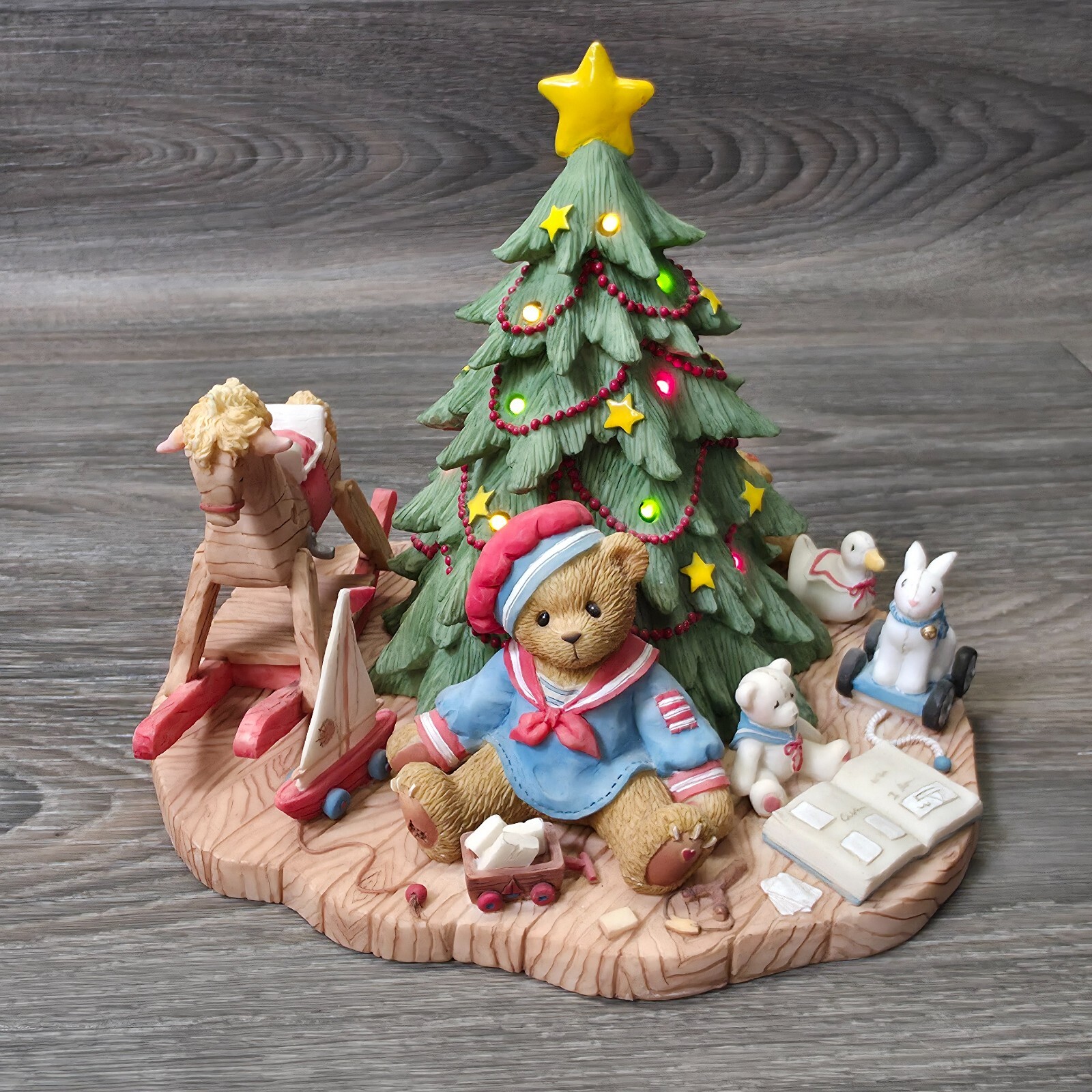 Cherished Teddies Graham Spread Holiday Cheer to Those You Hold Dear 104054 lit