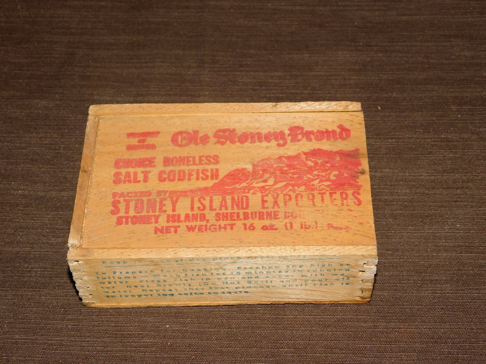 VINTAGE STONEY ISLAND EXPORTERS SHELBURNE SALT CODFISH BOX VINTAGE STONEY ISLAND EXPORTERS SHELBURNE SALT CODFISH BOX