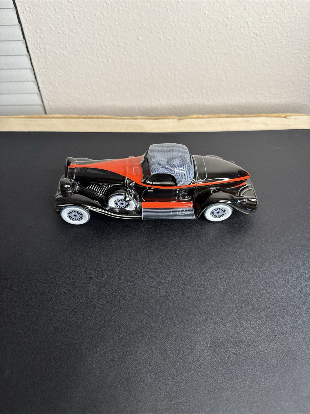 1932 AUBURN HANDCRAFTED IN BRAZIL FOR AVON VINTAGE 1983