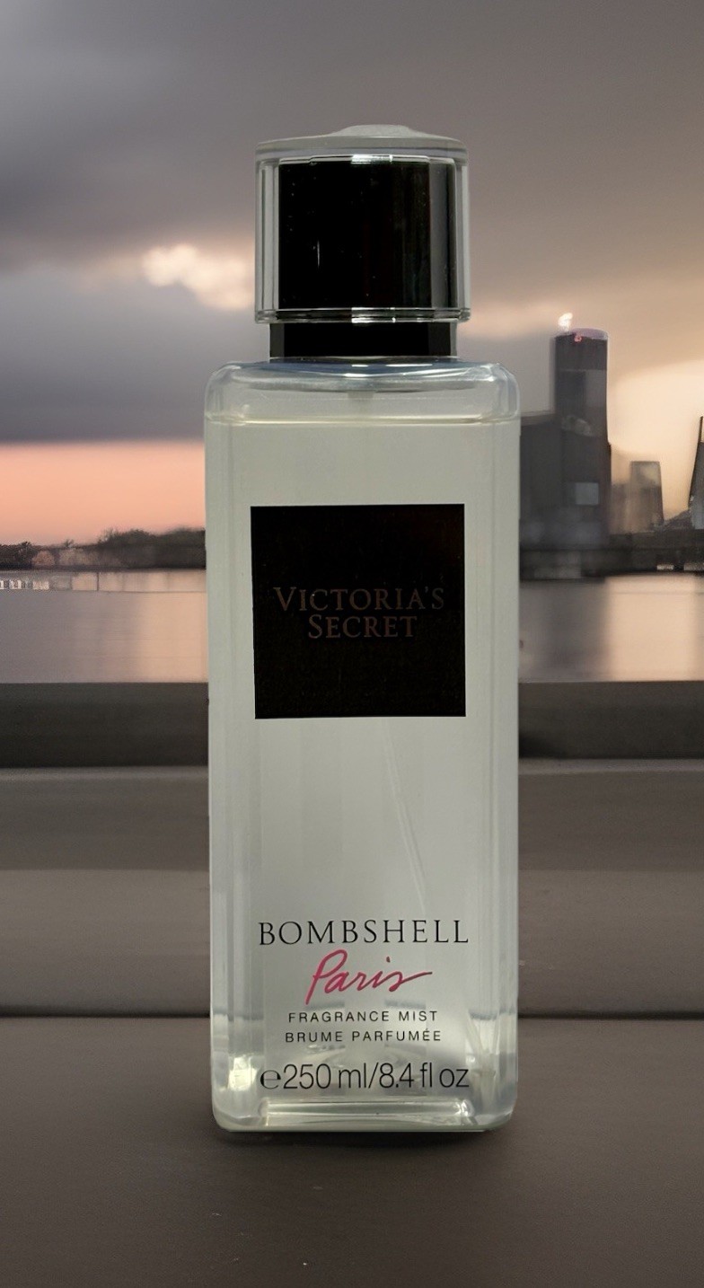 Victoria\'s Secret BOMBSHELL PARIS 8.4oz/250ml Fragrance Body Mist