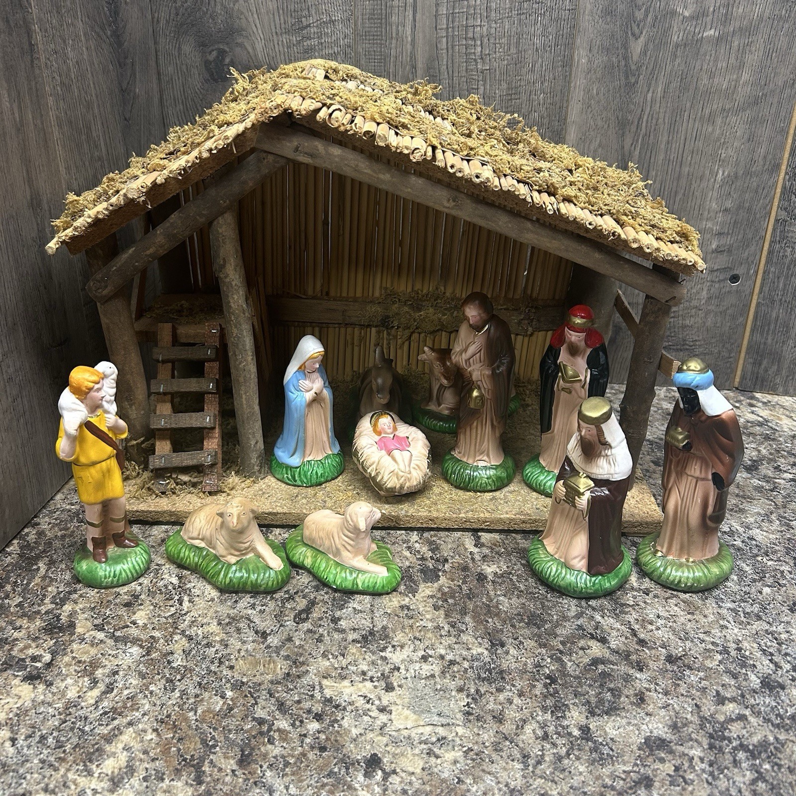 Vintage Sears Christmas Nativity Set, Stable 11-Pieces & Original Box Trim Shop