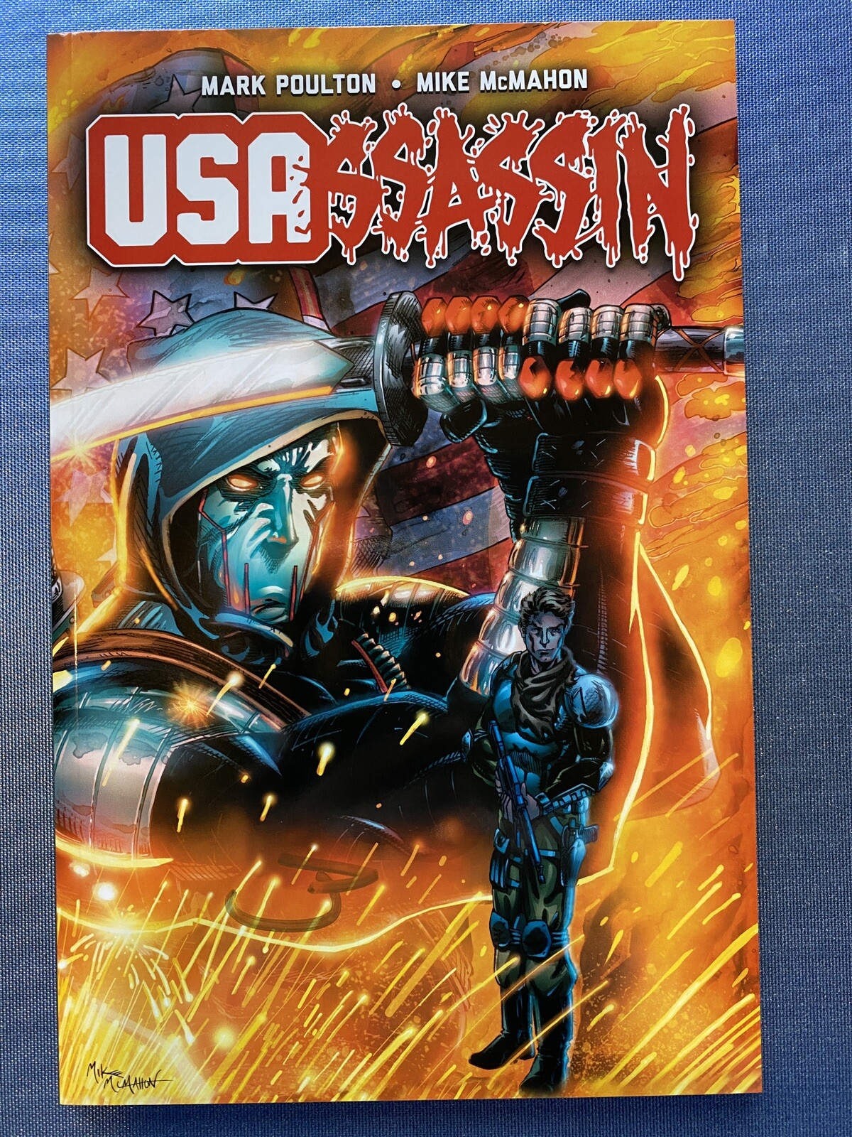 USASSASSIN #1 COMIC GRAPHIC NOVEL MARK POULTON,1st PRT 2020 + BEARDZZERKER AUTO