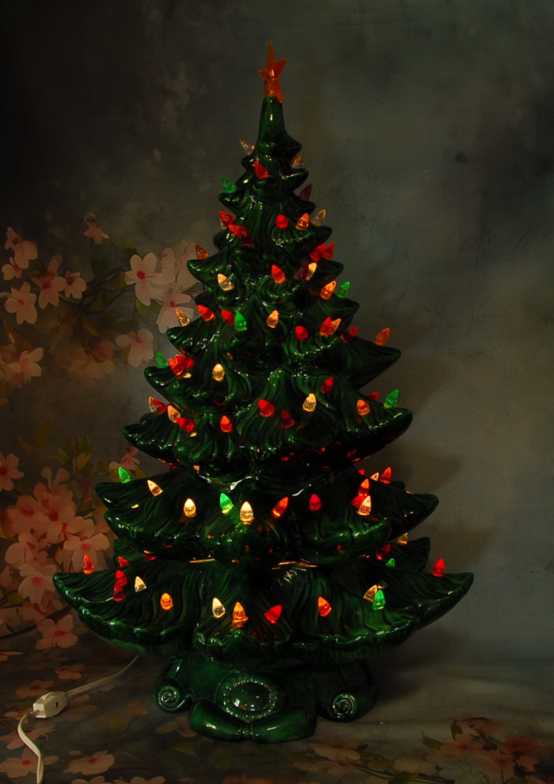 VTG~1970 Atlantic Ceramic Christmas Tree 3 Tiers W/ Music Box 25\ VTG~1970 Atlantic Ceramic Christmas Tree 3 Tiers W/ Music Box 25\