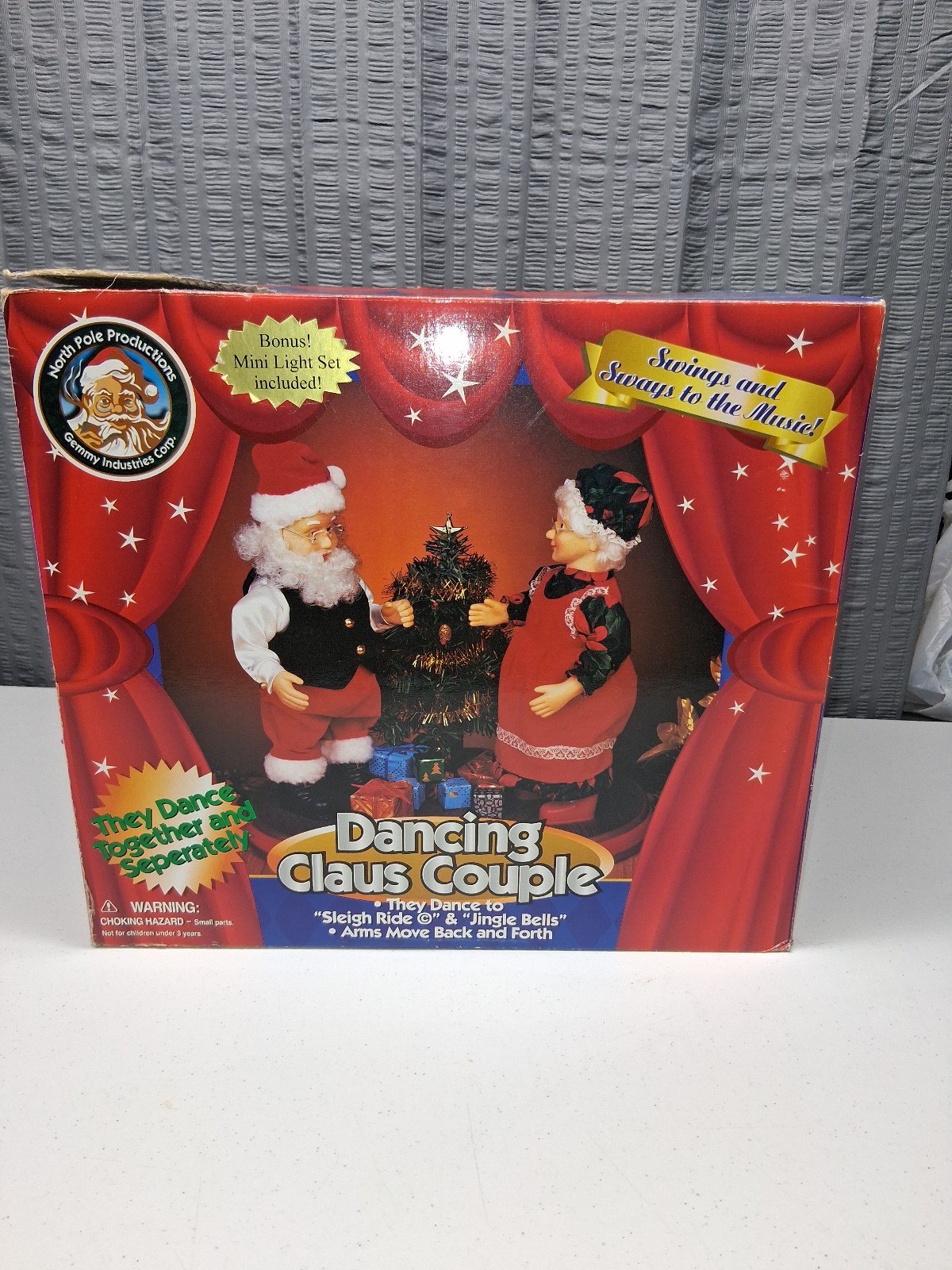 Vintage 1998 Gemmy Dancing Claus Couple Animated Christmas Figures Complete Box Vintage 1998 Gemmy Dancing Claus Couple Animated Christmas Figures Complete Box