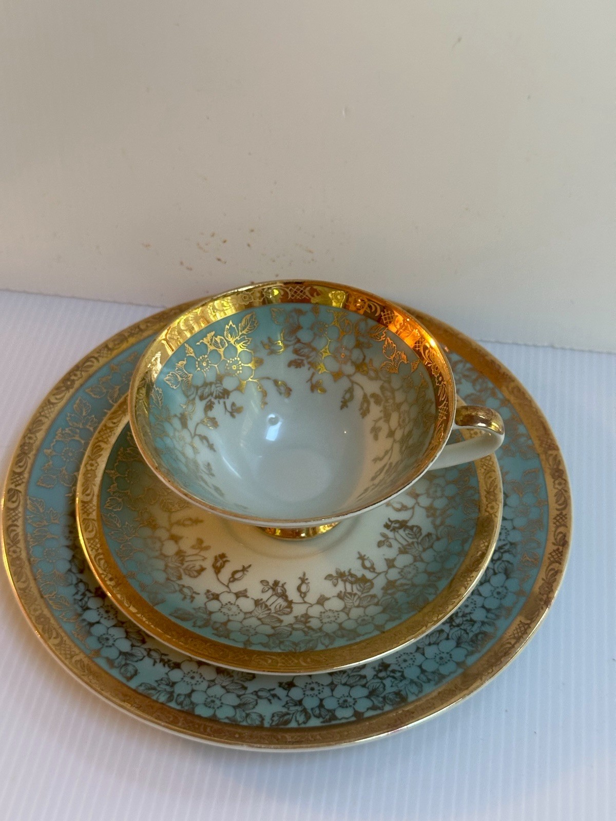 HANDEL BAVARIA GERMANY VTG TRIO TEA SET CUP SAUCER DESSERT PLATE