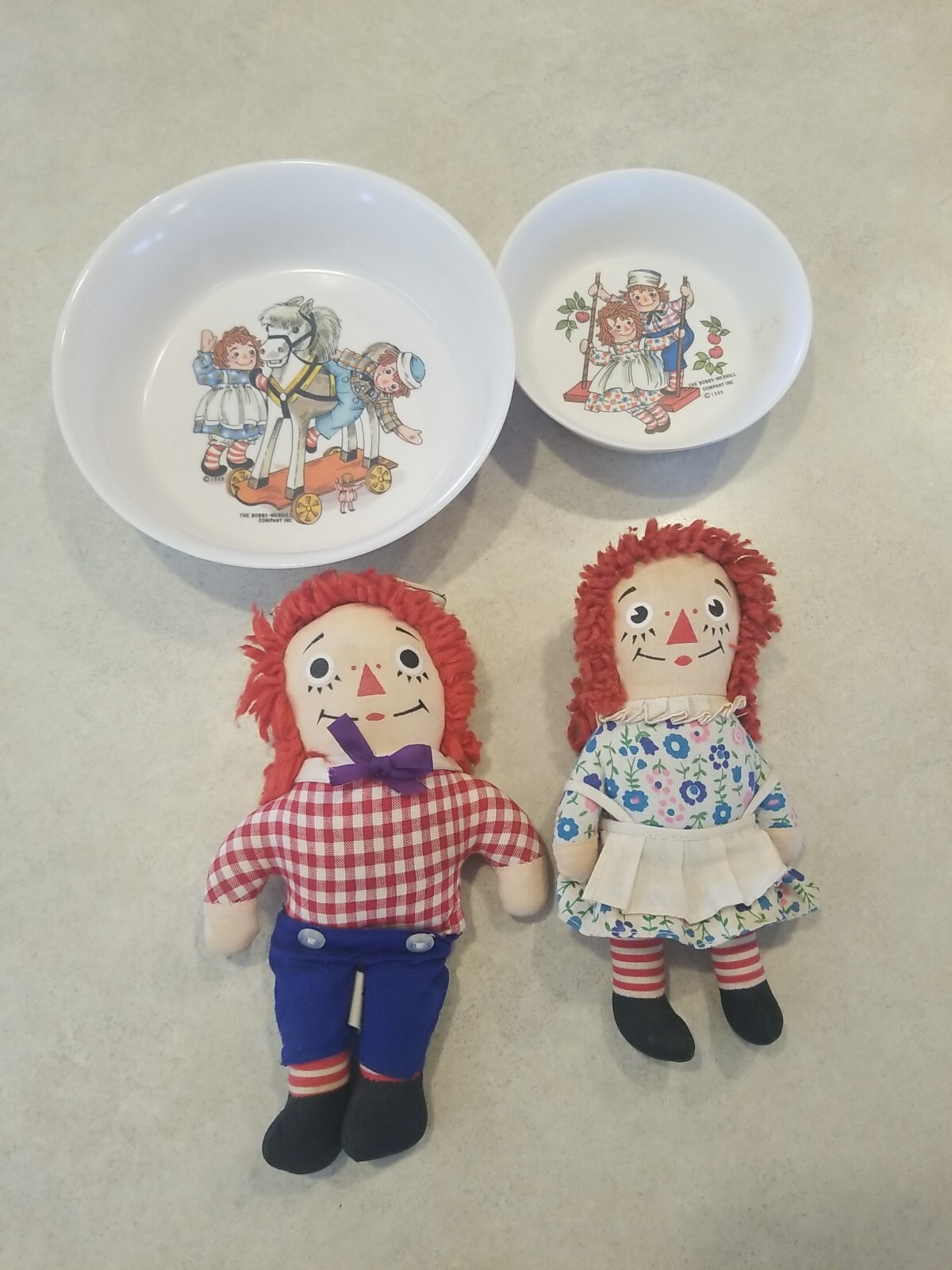Vintage Raggedy Ann Andy Lot Two ONEIDA Bowls 1969 and Two Knickerbocker Dolls Vintage Raggedy Ann Andy Lot Two ONEIDA Bowls 1969 and Two Knickerbocker Dolls