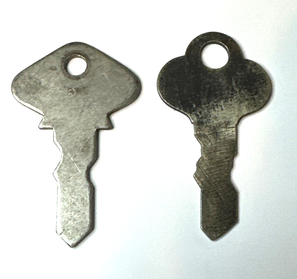 Vintage 1919-1927 Ford Model T Dashboard Ignition Switch Coil Box Panel Key