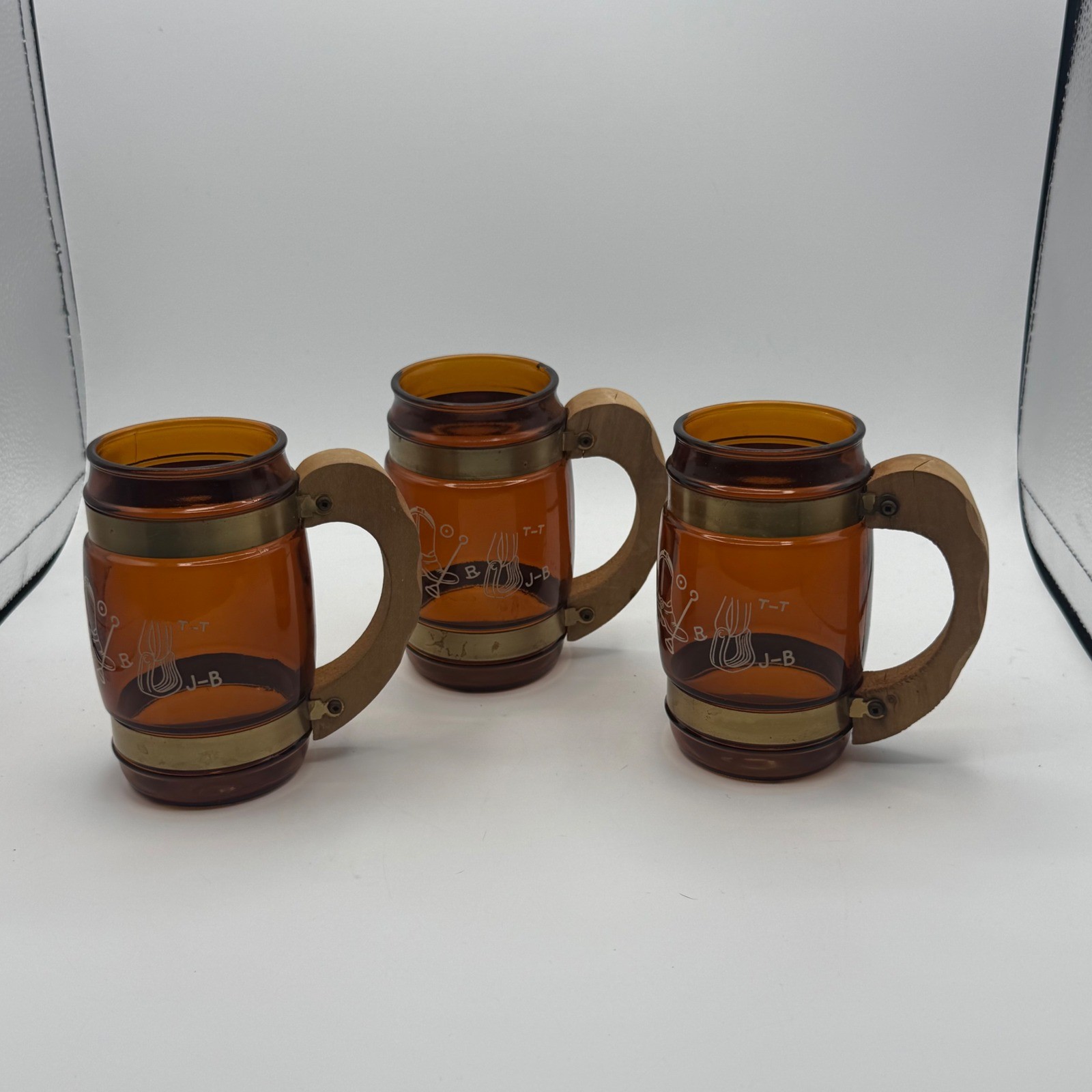Siesta Ware Beer Mugs Unisex OS Amber Good Vintage Western Wood Handle Set of 3