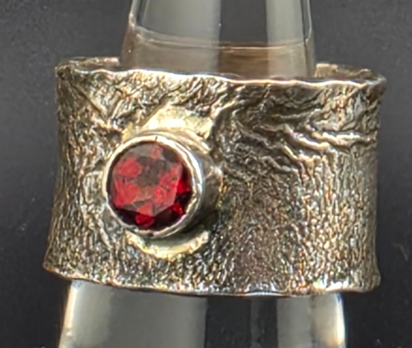 Signed MJ Murray Jackson Red Garnet Sterling Silver Gold Accent sz8 Ring