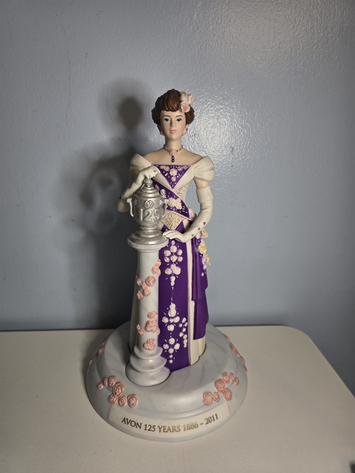 Mrs Albee Avon figurine 125th Anniversary,  Excellent Condition Full Size
