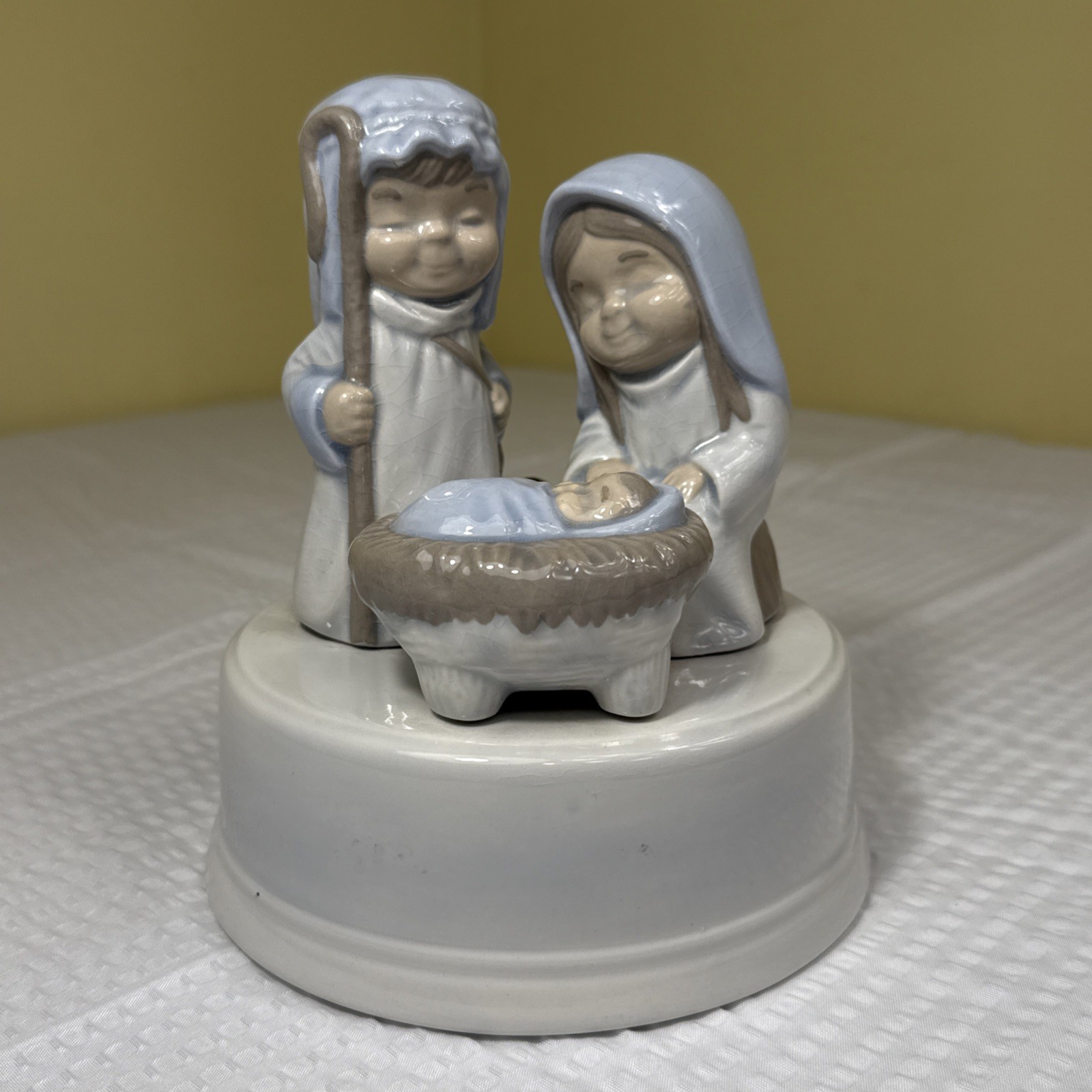 VTG Narco Japan Baby Jesus Mary & Joseph Music Box Christmas Gift Decor Works