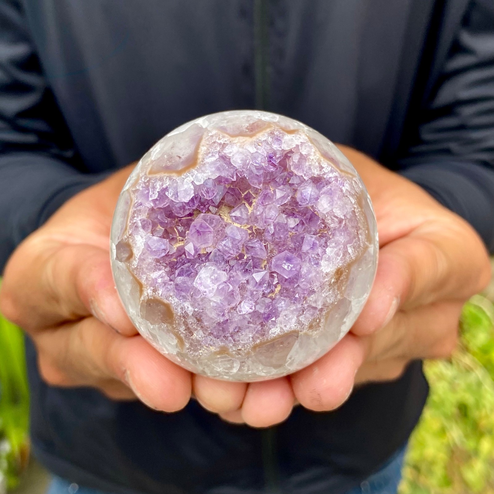 240G Natural Open Smile Agate Amethyst Sphere Healing Wealth Collectible Crystal