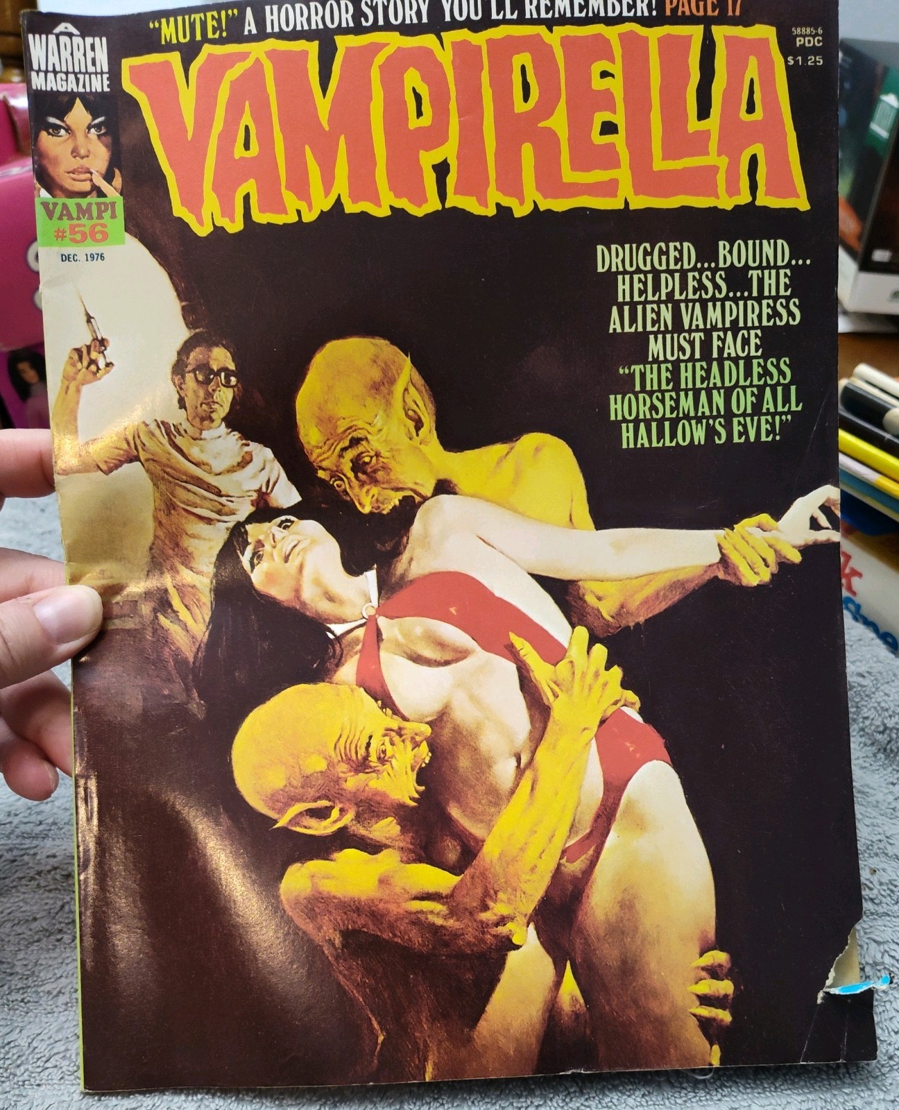 Vintage VAMPIRELLA #56 1976 Warren Horror Magazine Comic Book 1970s