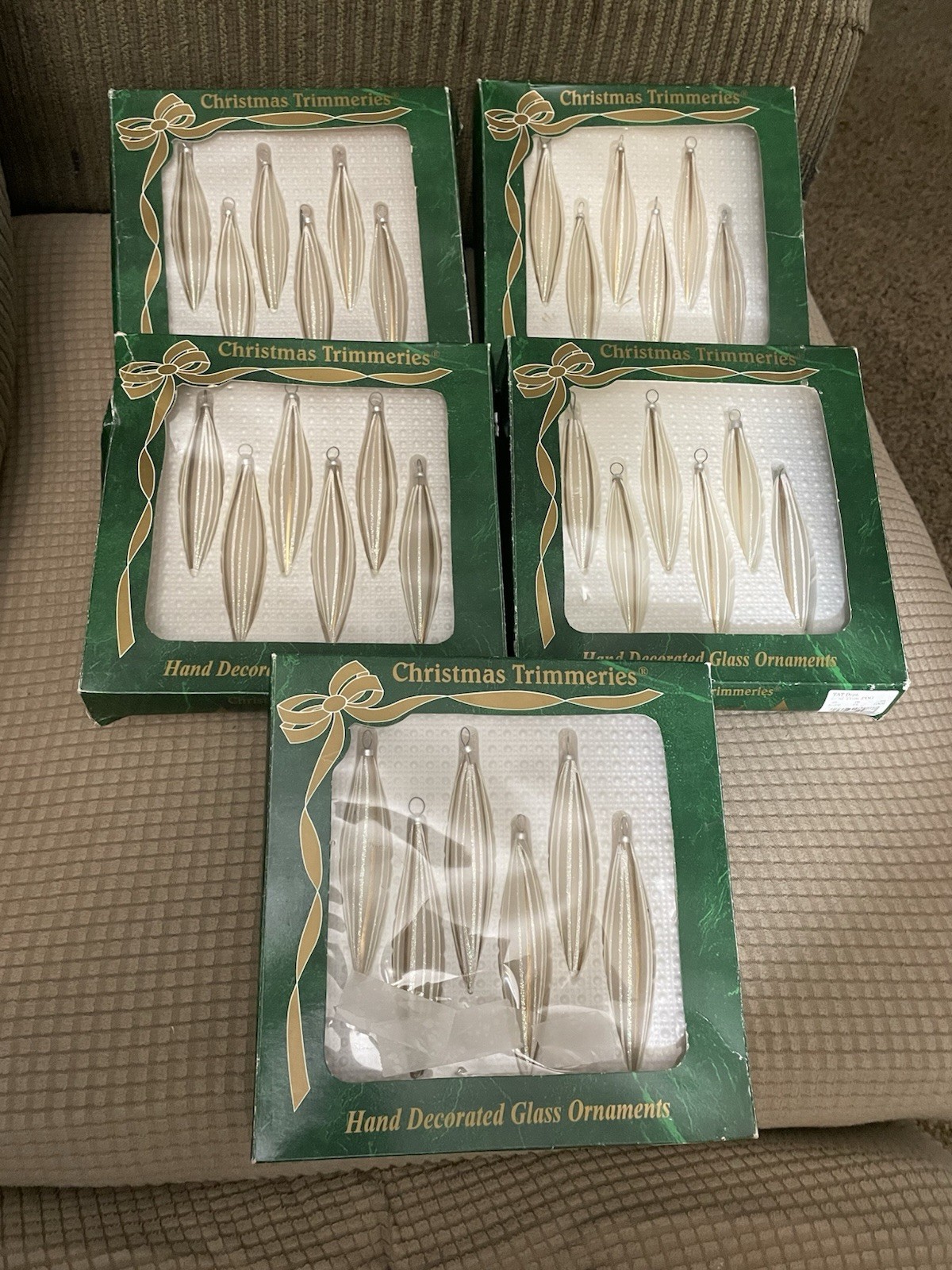 VTG BRADFORD CHRISTMAS TRIMMERIES GLASS SILVER/GOLD FROSTED TEARDROP ORNAMENTS