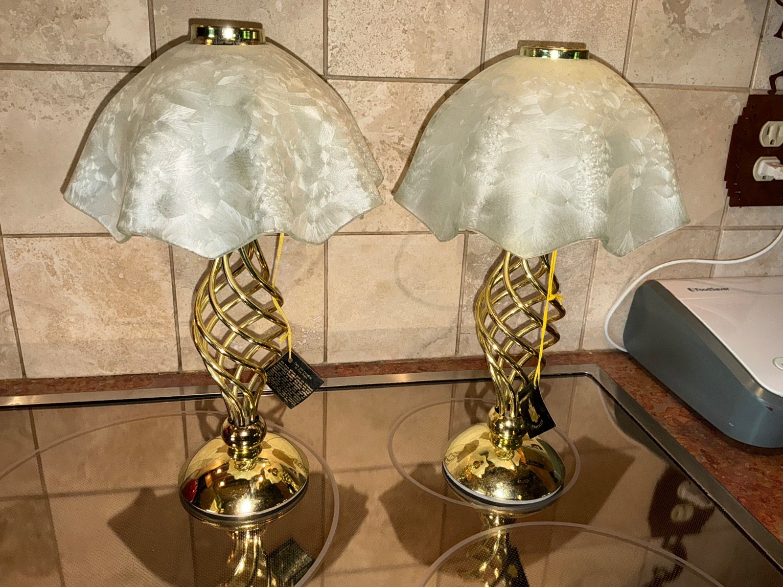 Pair Partylite BRASS PARAGON Tealight Lamp 13” Spiral Hollywood Regency new/used Pair Partylite BRASS PARAGON Tealight Lamp 13” Spiral Hollywood Regency new/used