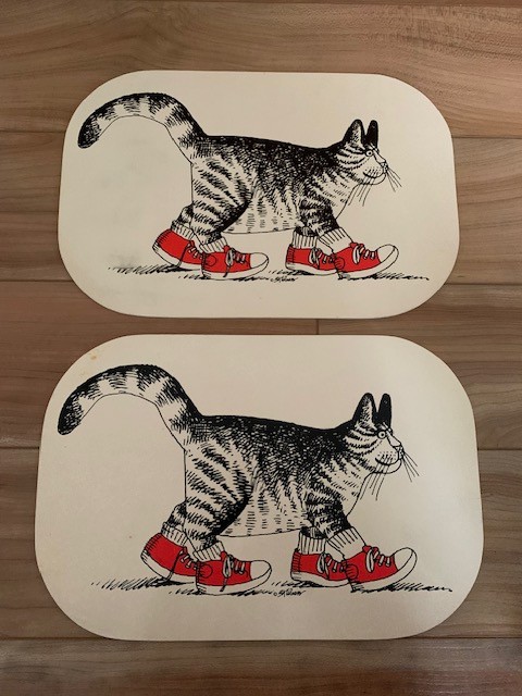 VINTAGE SET OF 2 KLIBAN CAT IN RED SNEAKERS PLASTIC PLACEMETS