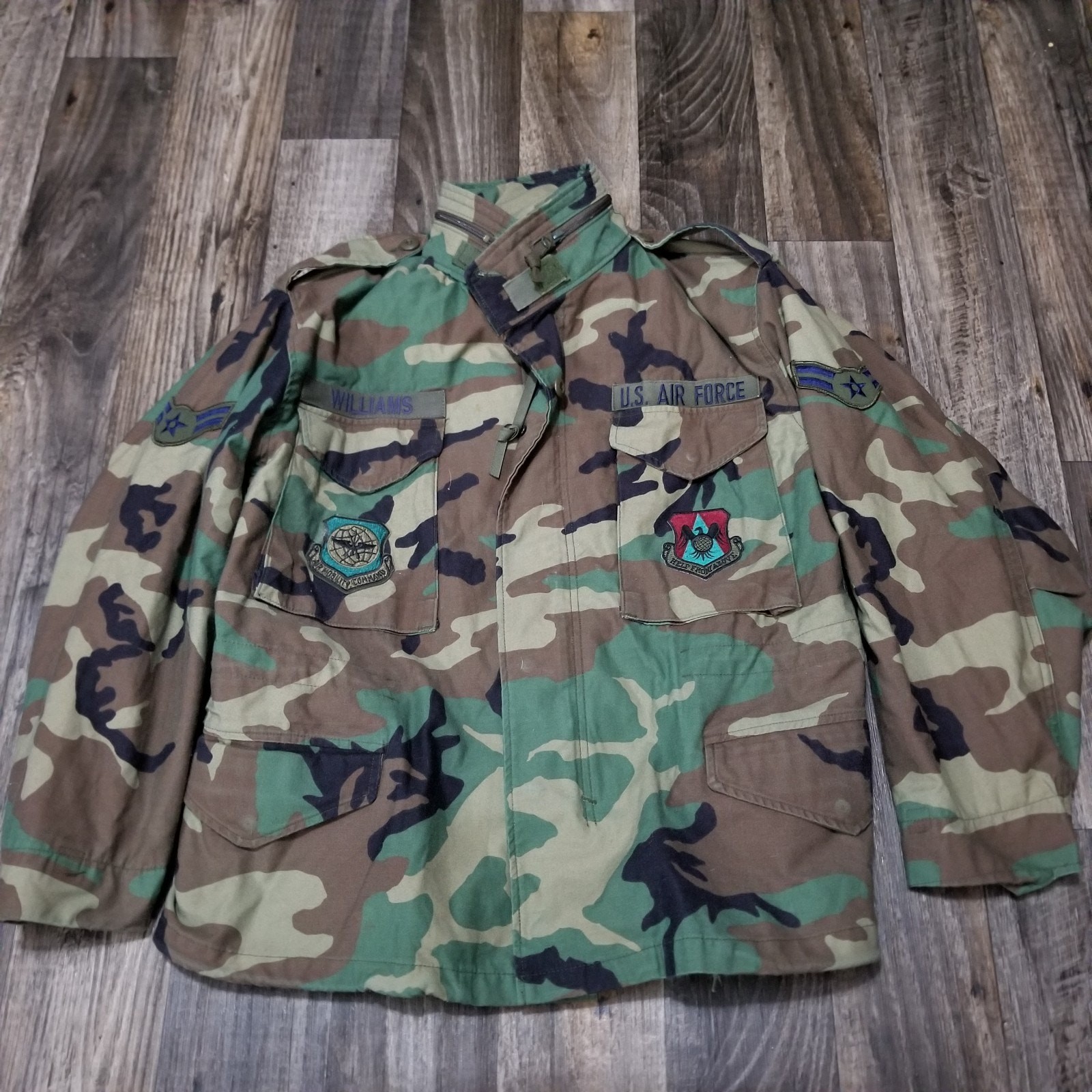 Cold Weather Woodland Camouflage Parka US Military Jacket Medium X-Short Hooded
