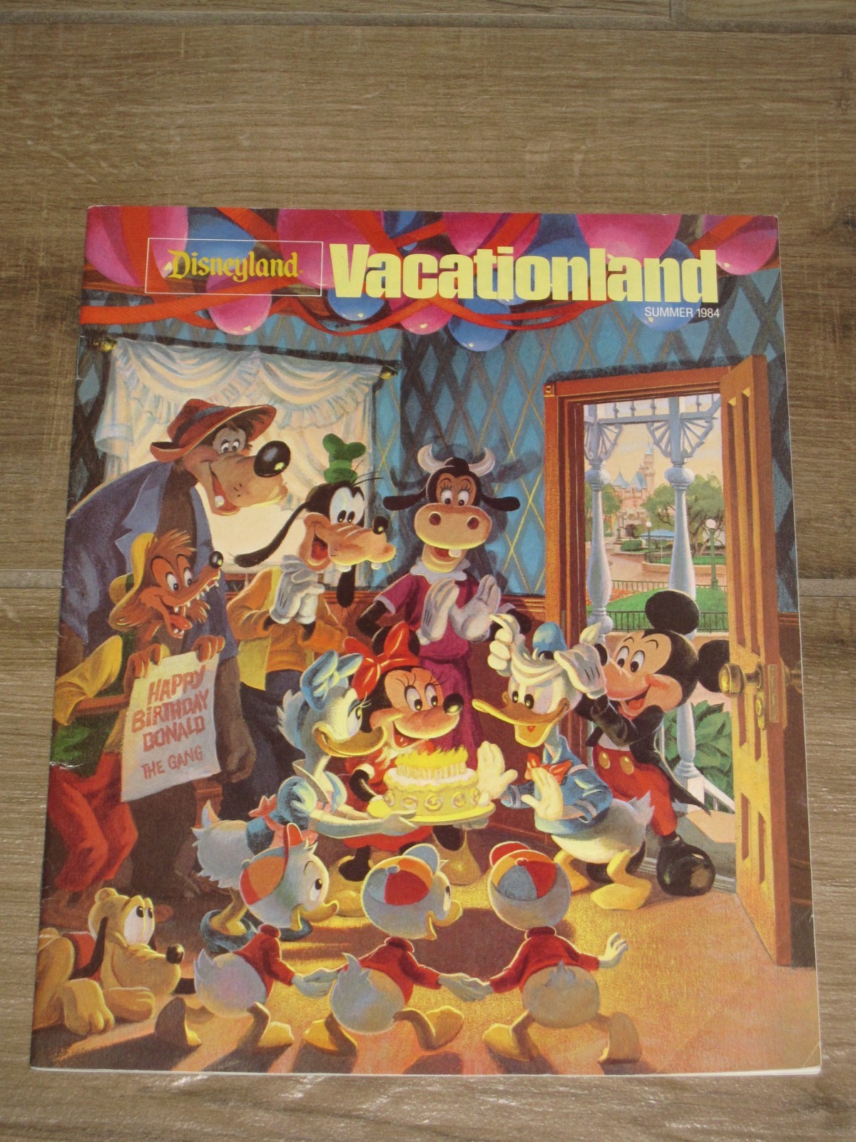 DISNEYLAND VACATIONLAND Magazine Summer 1984; Donald Duck 50th Birthday; 28 pgs DISNEYLAND VACATIONLAND Magazine Summer 1984; Donald Duck 50th Birthday; 28 pgs