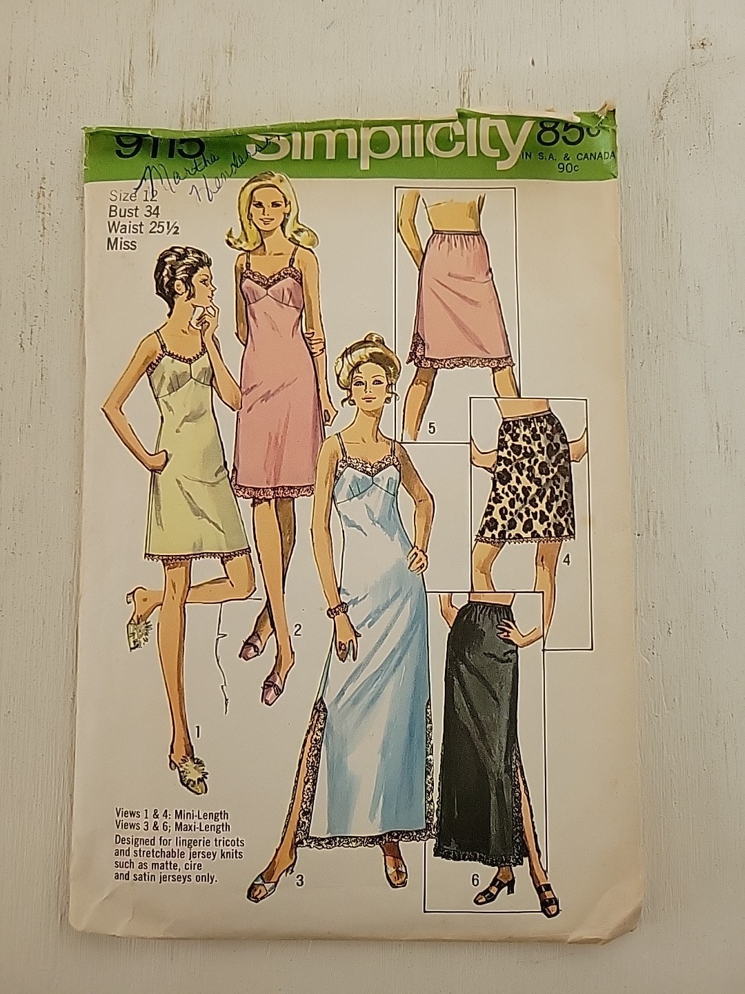 Vintage Sewing Pattern Women Slip Half Slip Undergarments 1970s