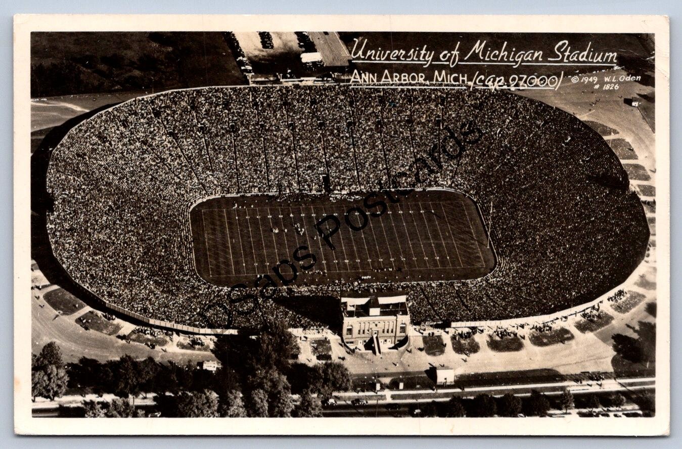 WA1/ Ann Arbor University Michigan RPPC Postcard 1949 Football Stadium 235